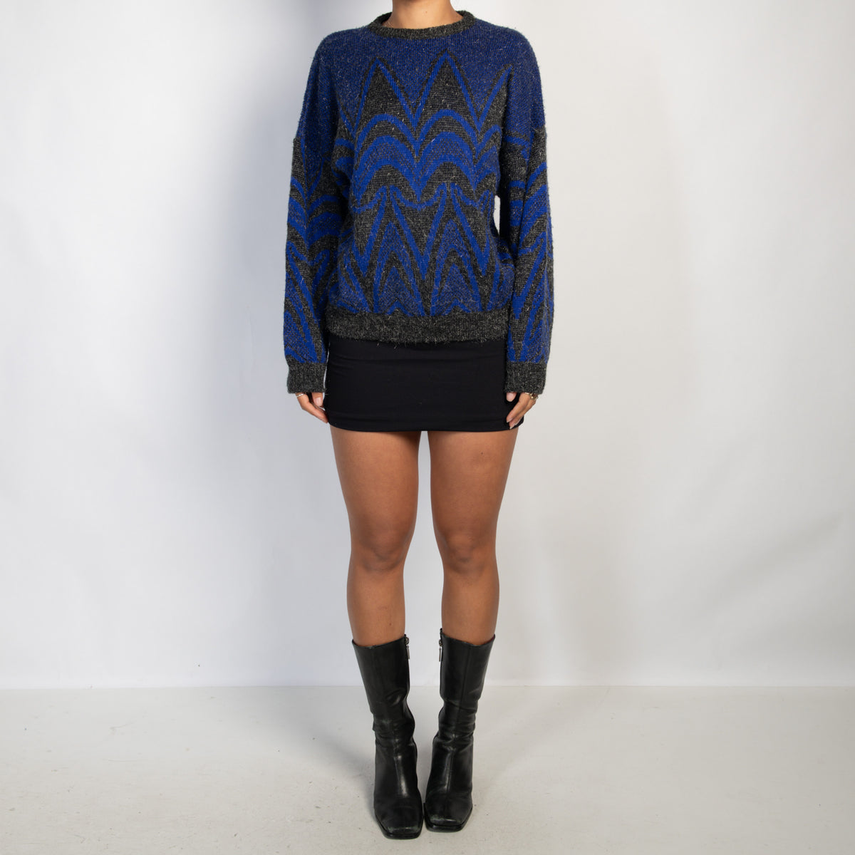 COBALT PATTERN KNIT SWEATER