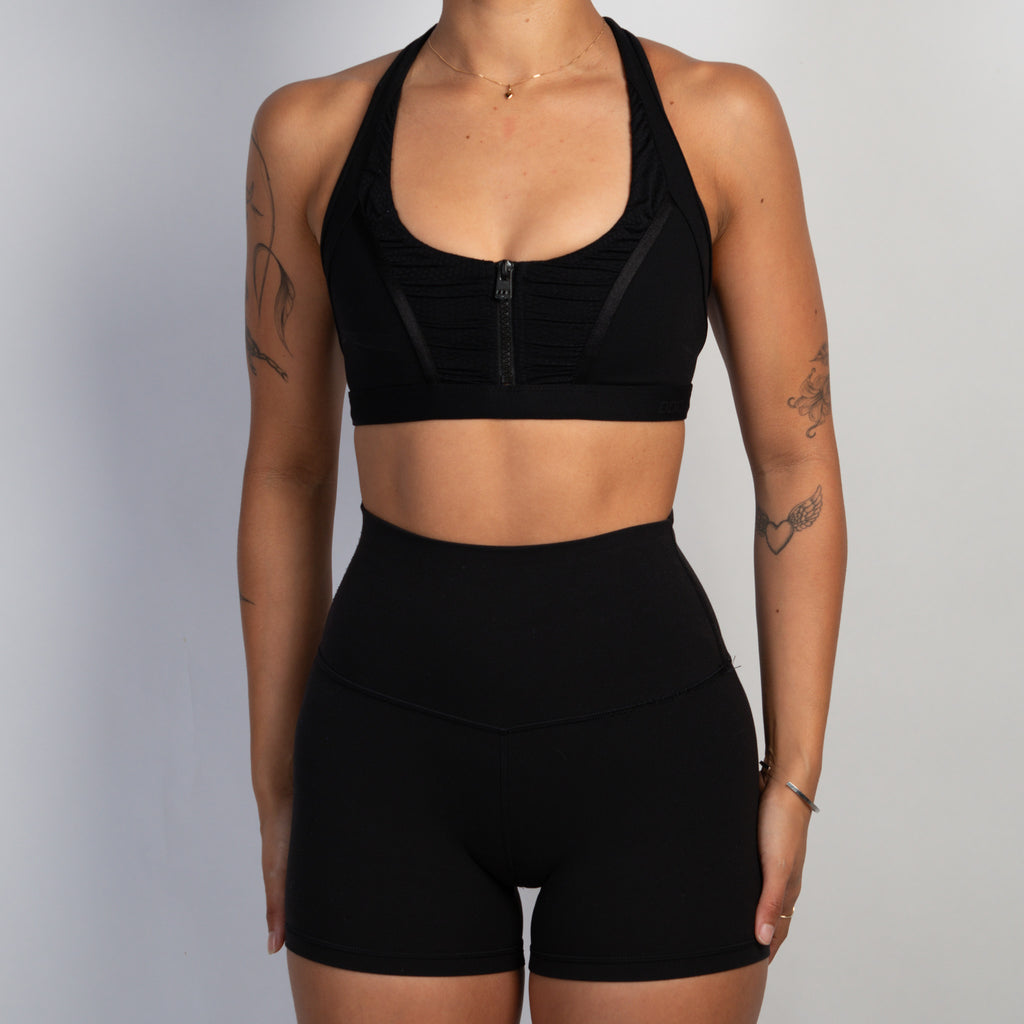 BLACK ZIP SPORTS BRA