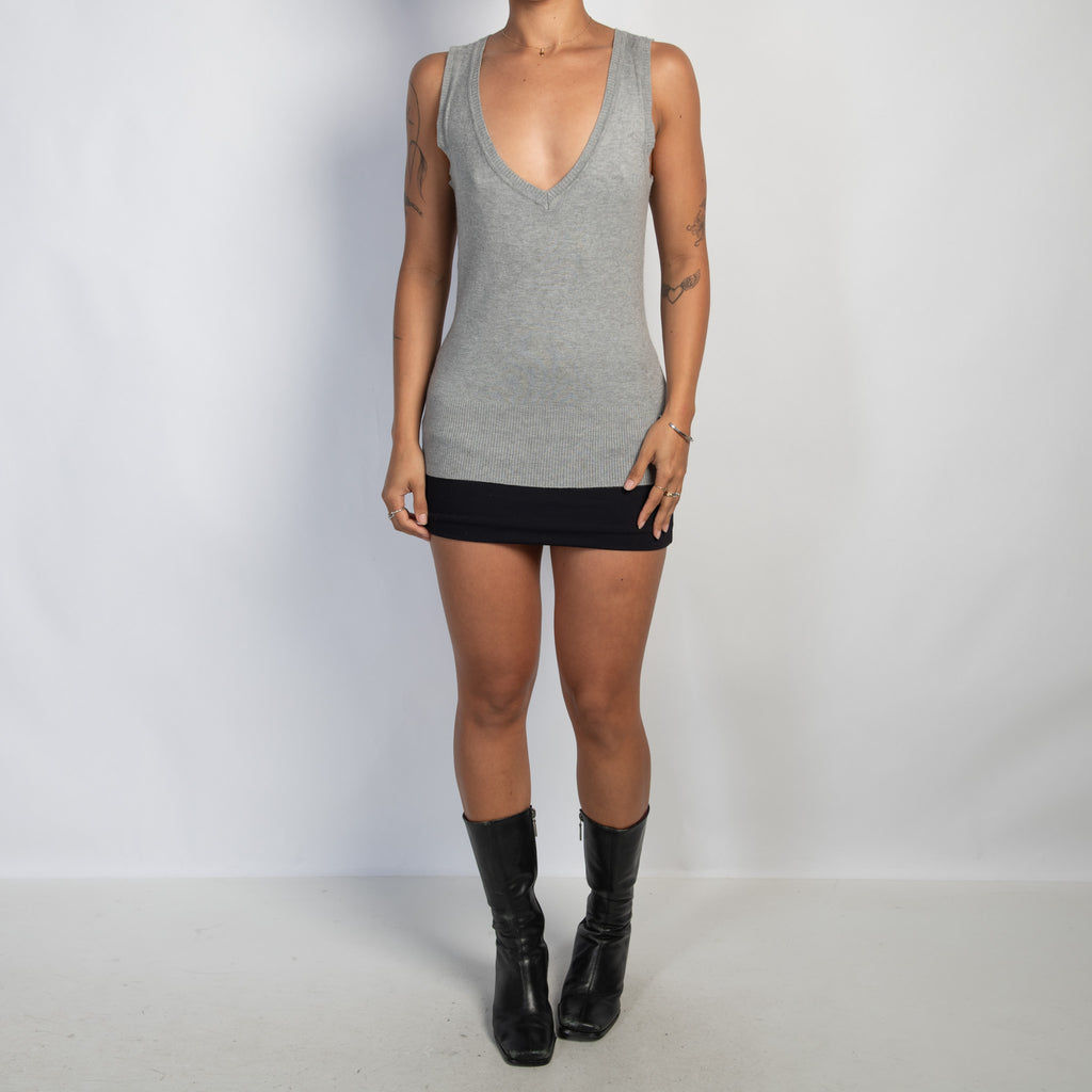GREY KNIT VEST TOP