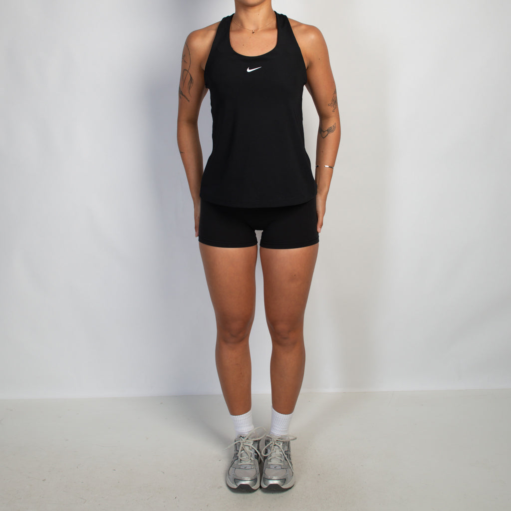 BLACK ACTIVE TANK TOP