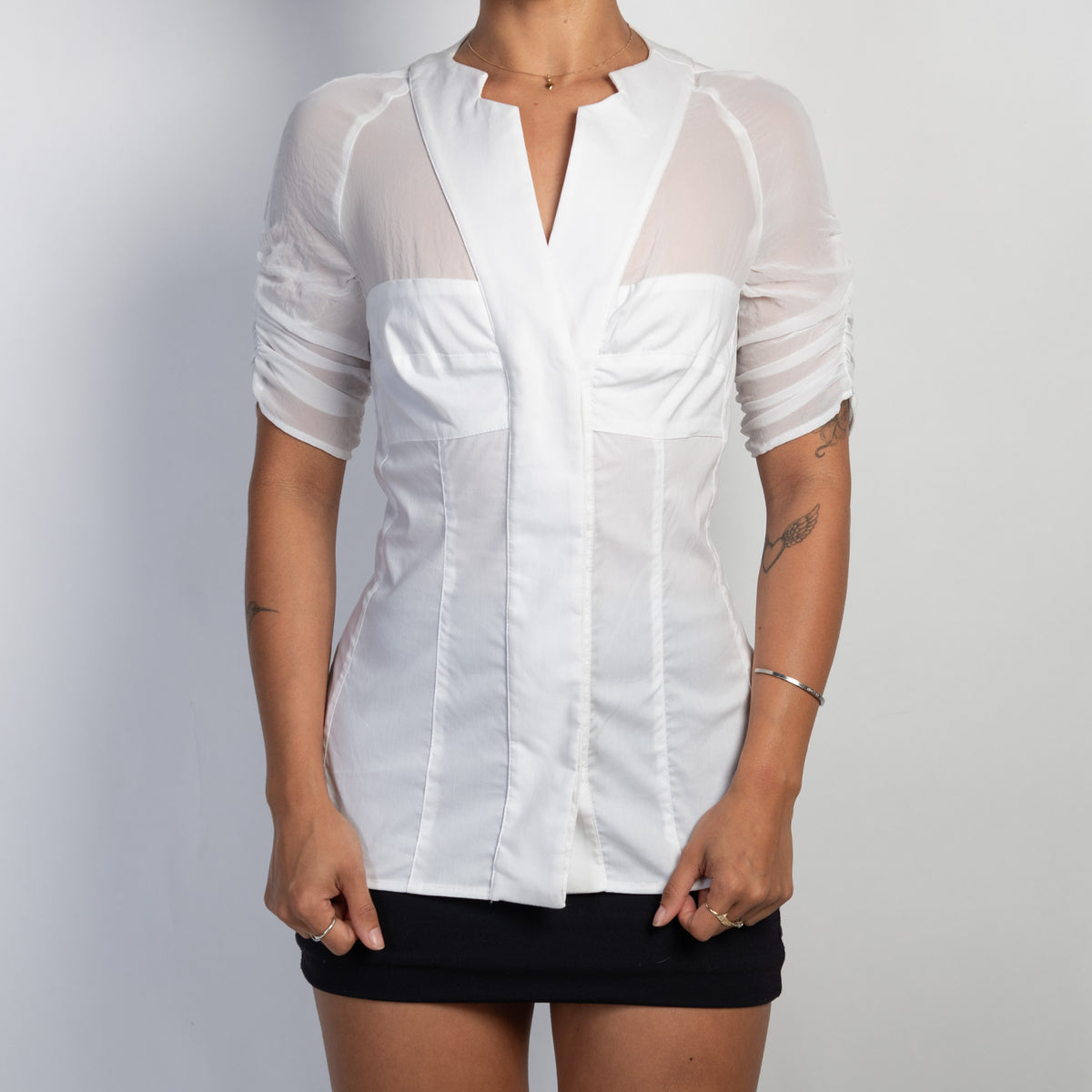 WHITE SHORT SLEEVE BLOUSE