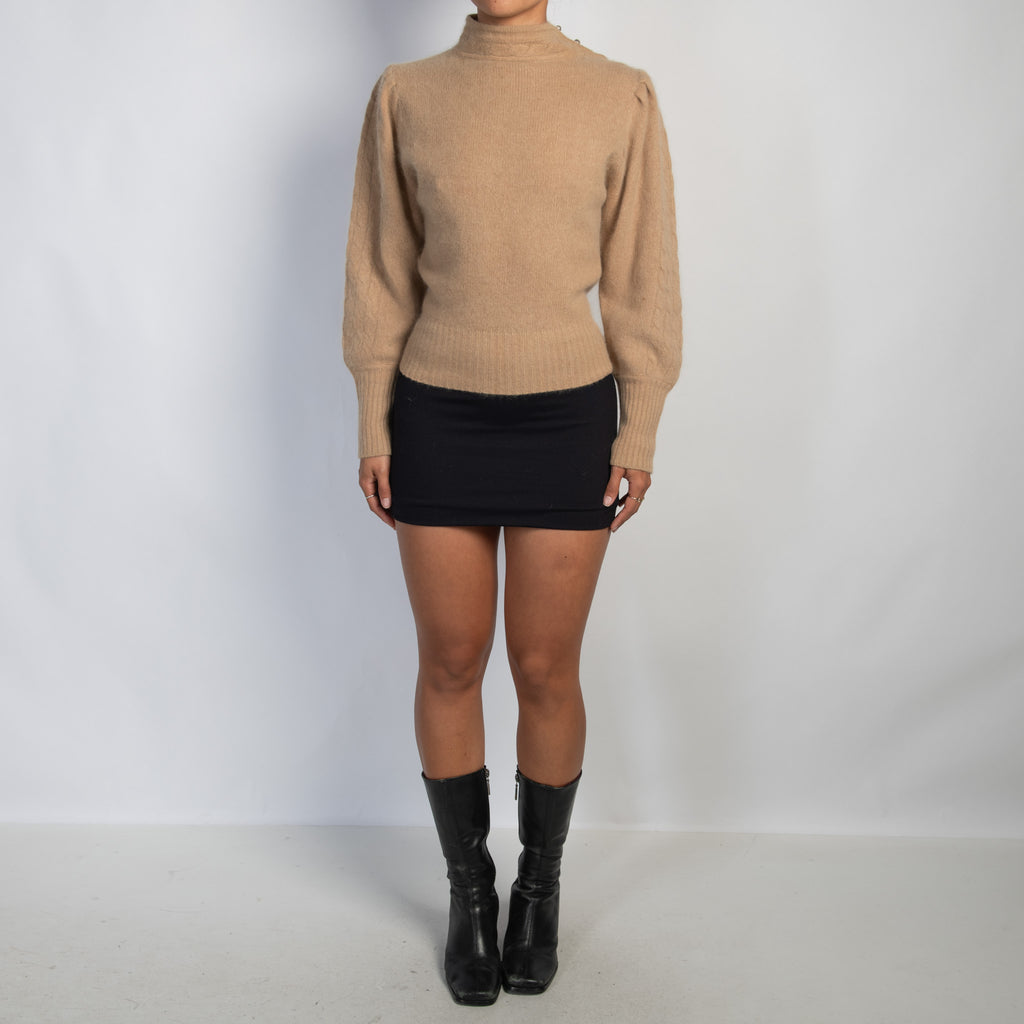 TAN WOOL KNIT SWEATER