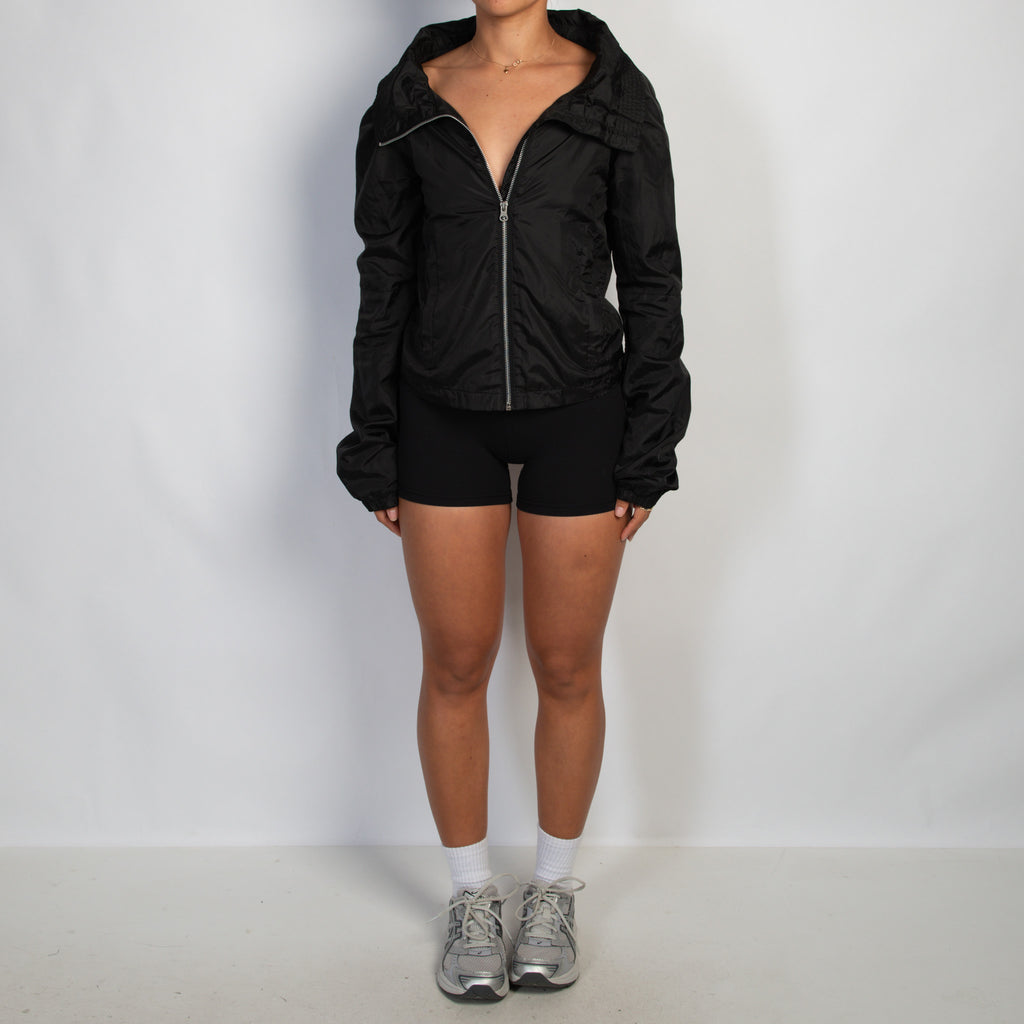 BLACK SPRAY JACKET
