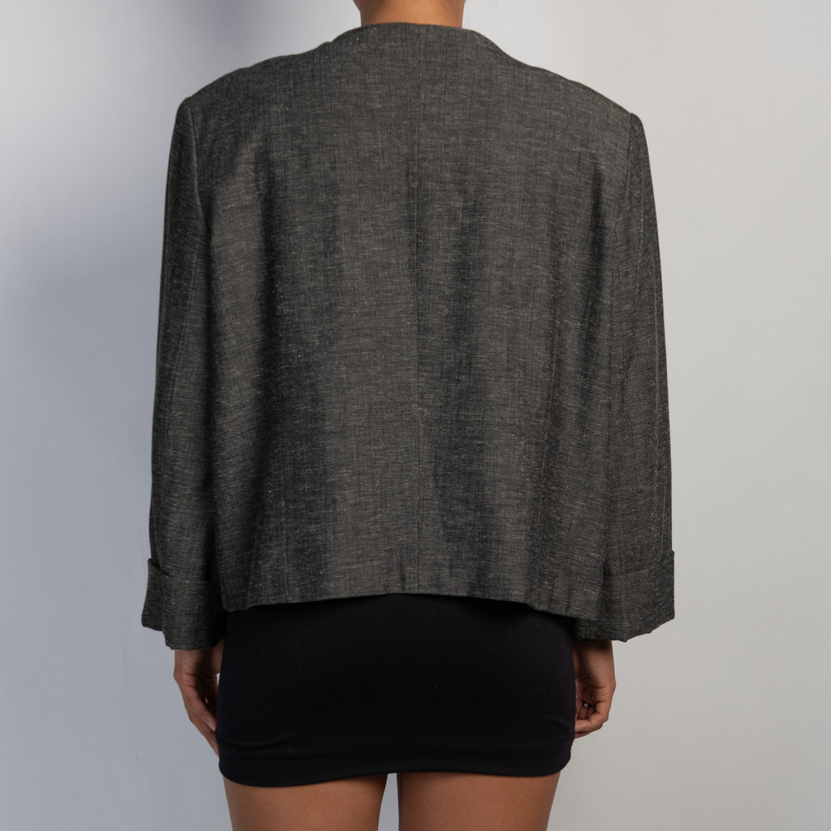 GREY COLLARLESS BLAZER