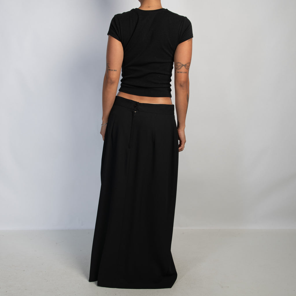 BLACK MAXI SKIRT