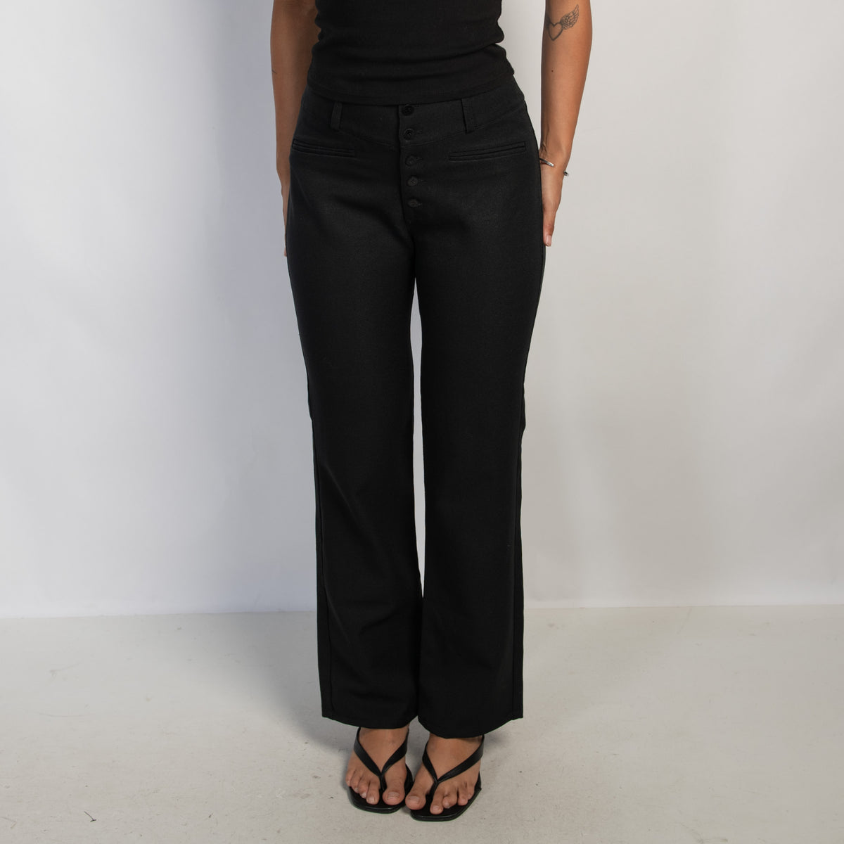 BLACK STRAIGHT LEG PANTS