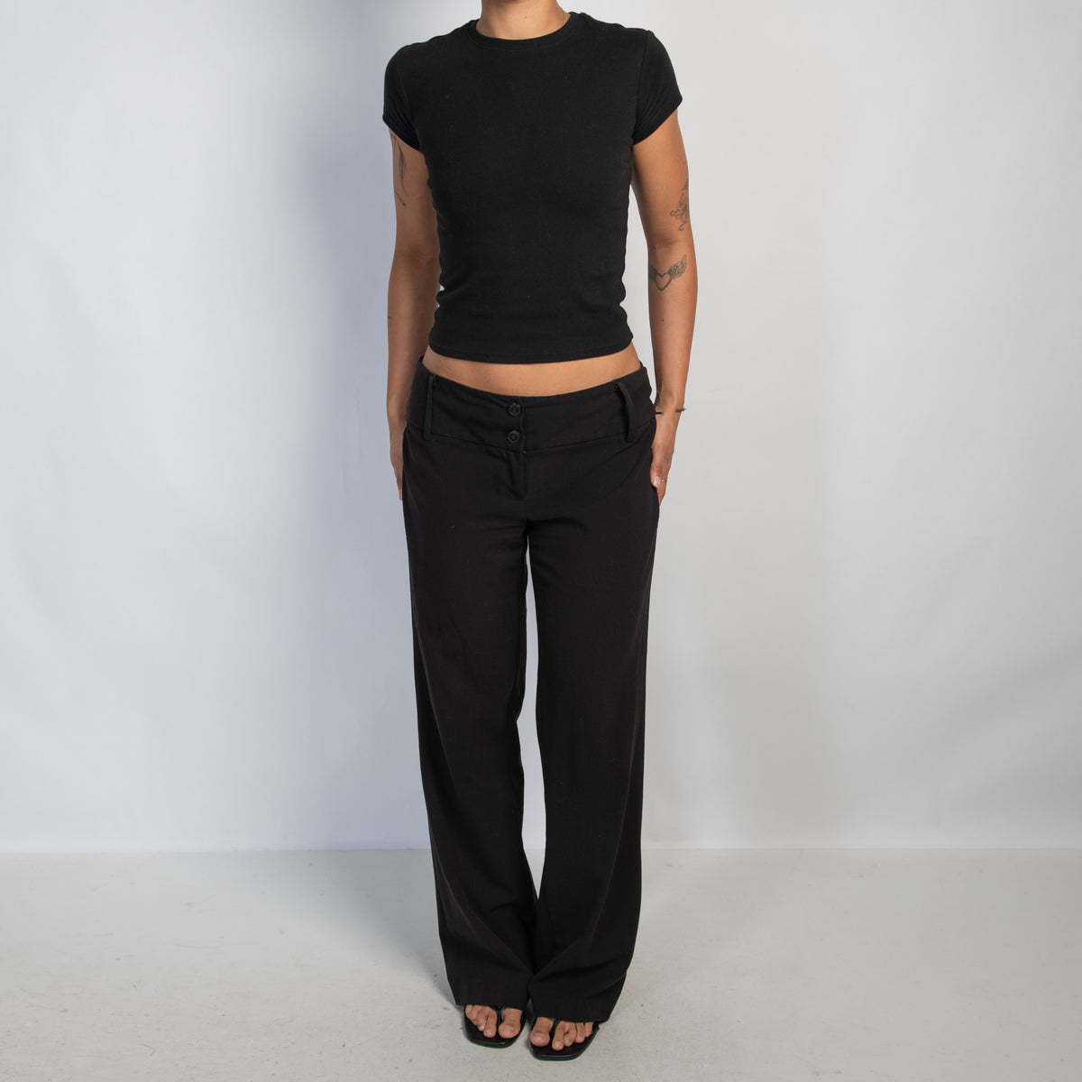 BLACK STRAIGHT LEG PANTS