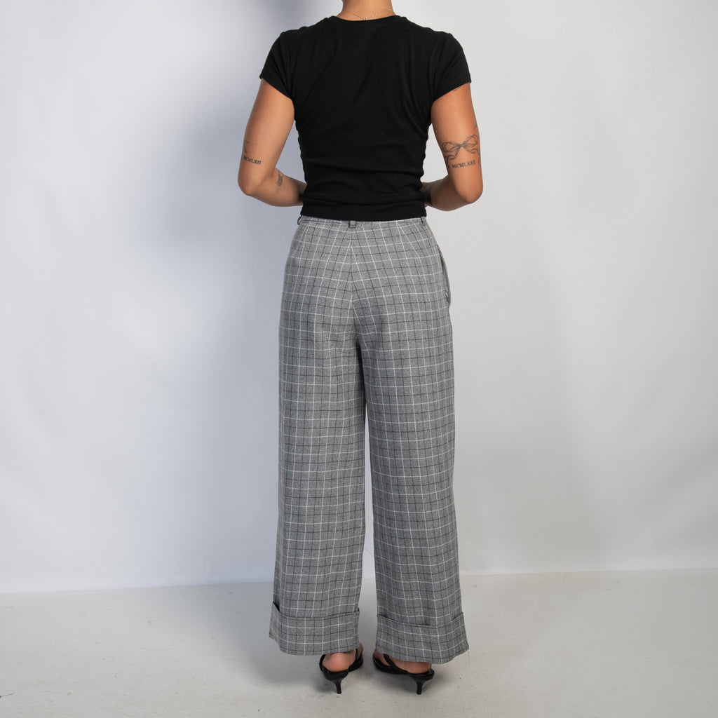 GREY PLAID TROUSERS