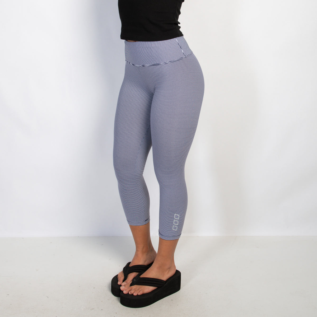 NAVY STRIPE TIGHTS