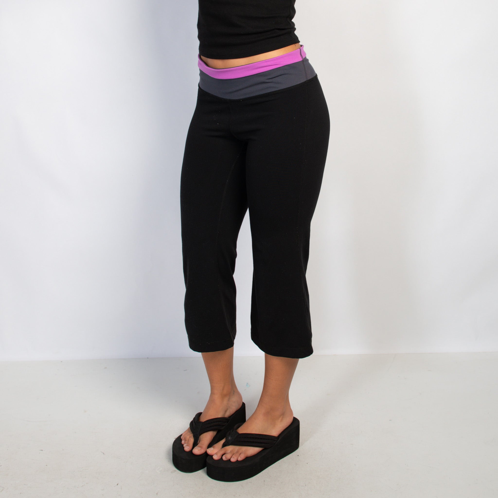 BLACK FLARE CROP TIGHTS