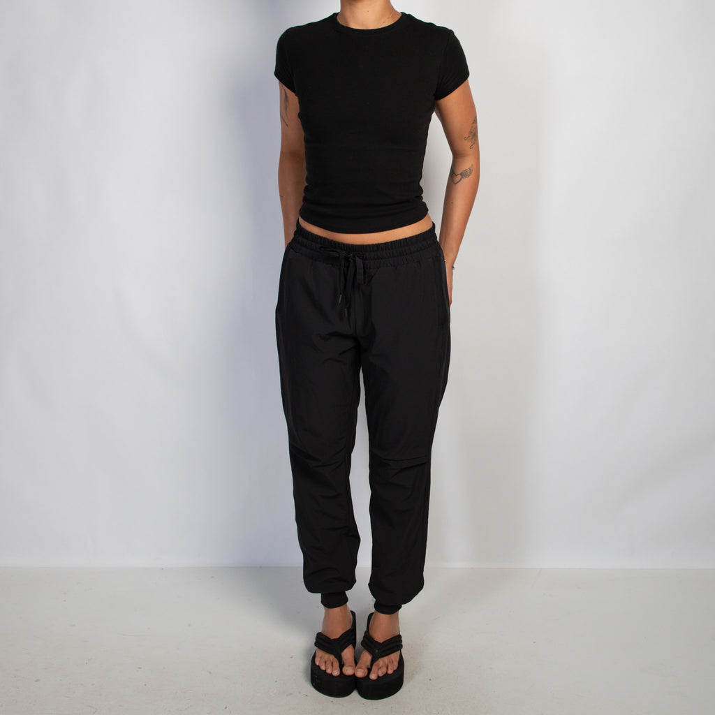 BLACK CUFF PANTS