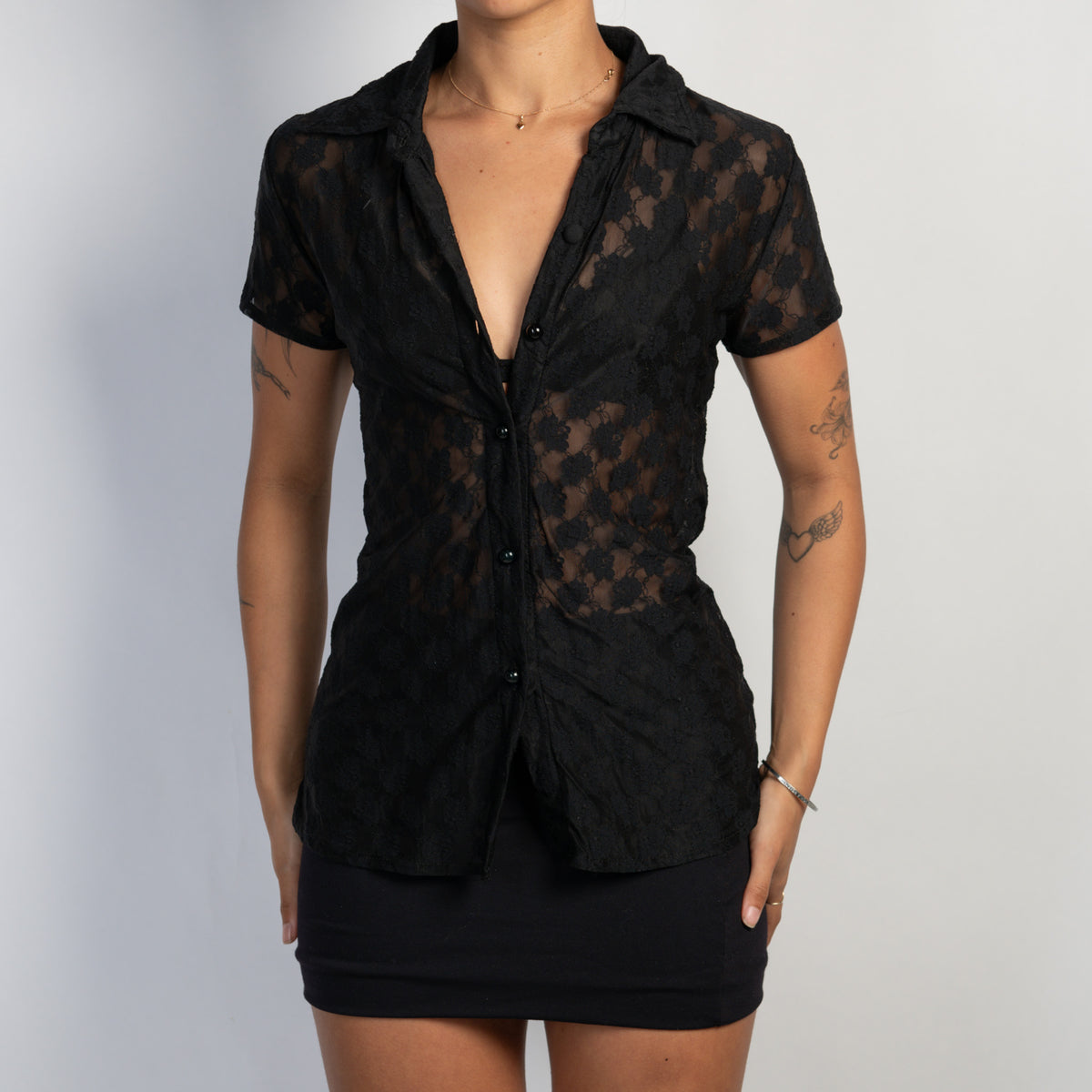BLACK LACE BLOUSE