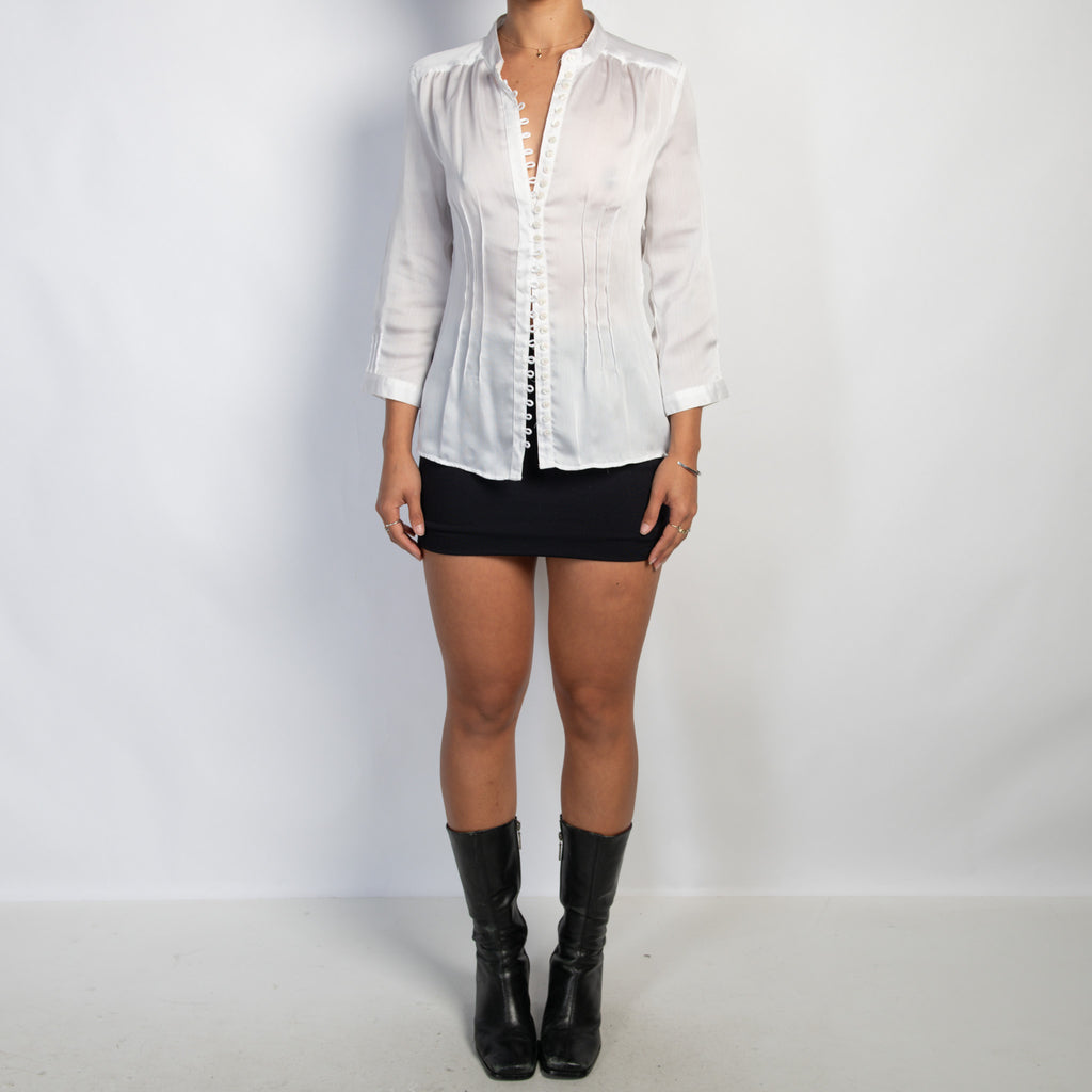 WHITE PLEAT BLOUSE