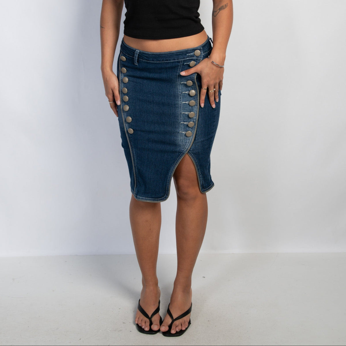 DENIM BUTTON SKIRT
