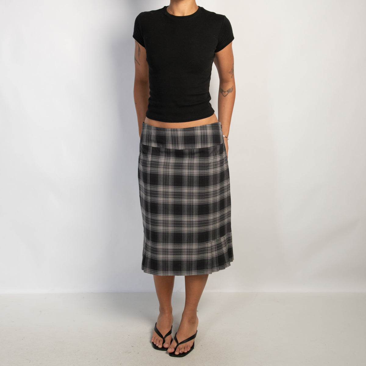 GREY PLAID MIDI SKIRT