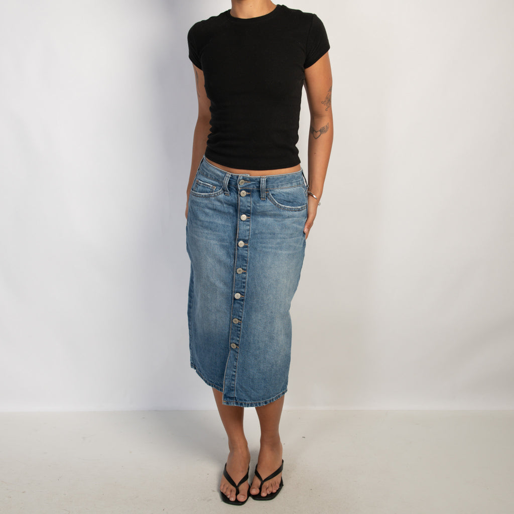 BUTTON FRONT DENIM SKIRT