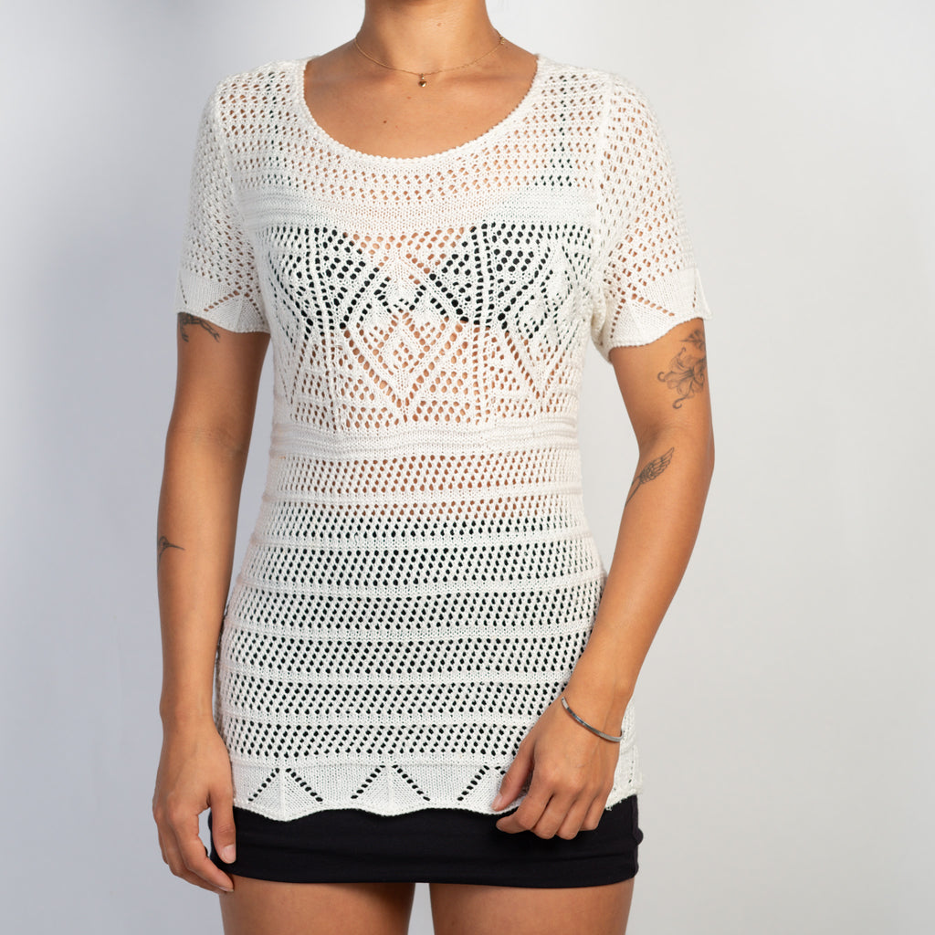 WHITE CROCHET TOP