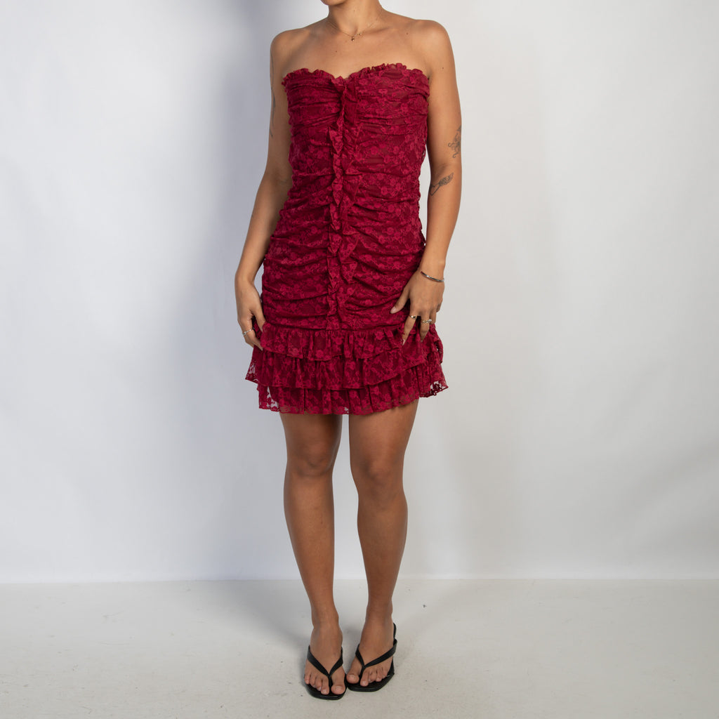 RED LACE MINI DRESS