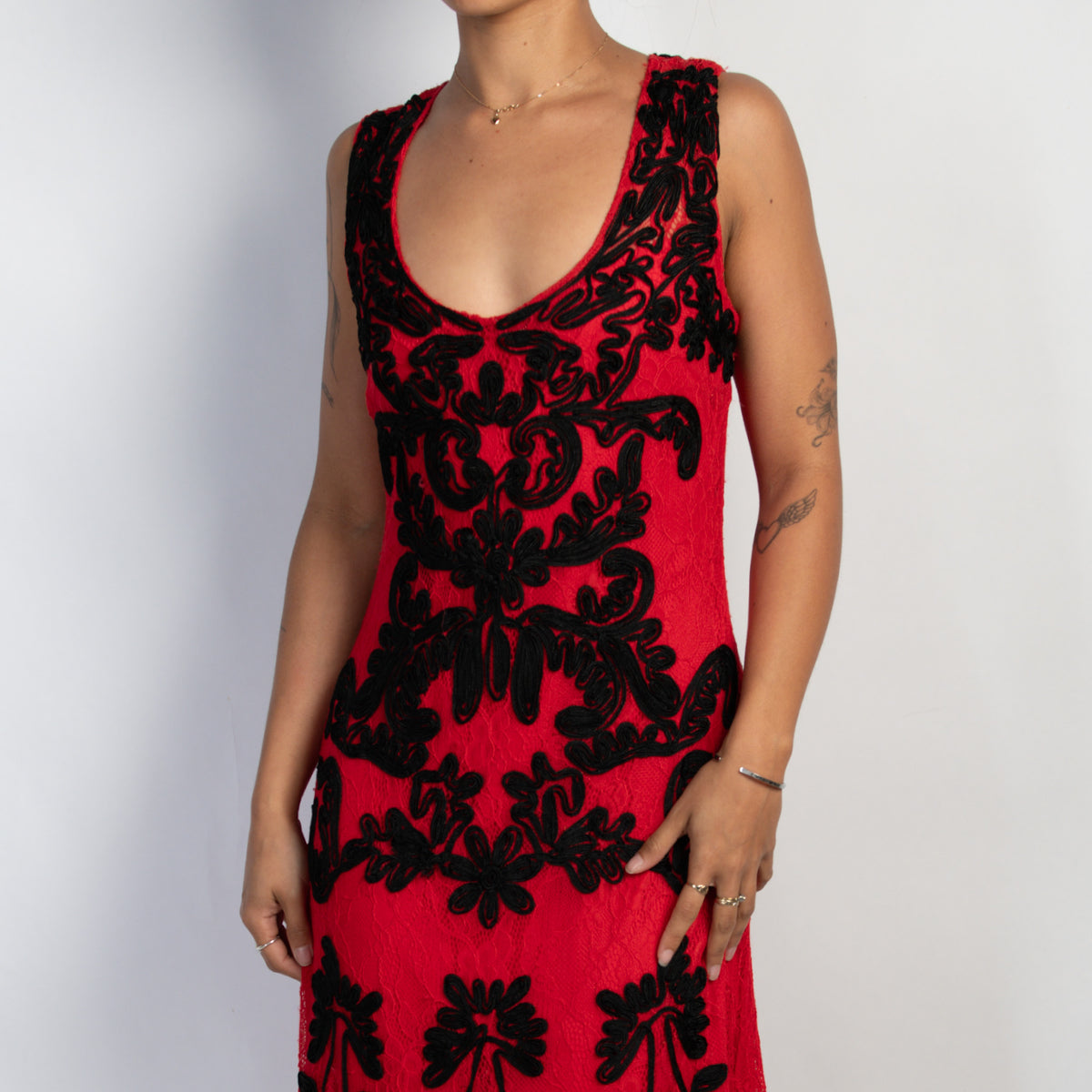 RED LACE MIDI DRESS