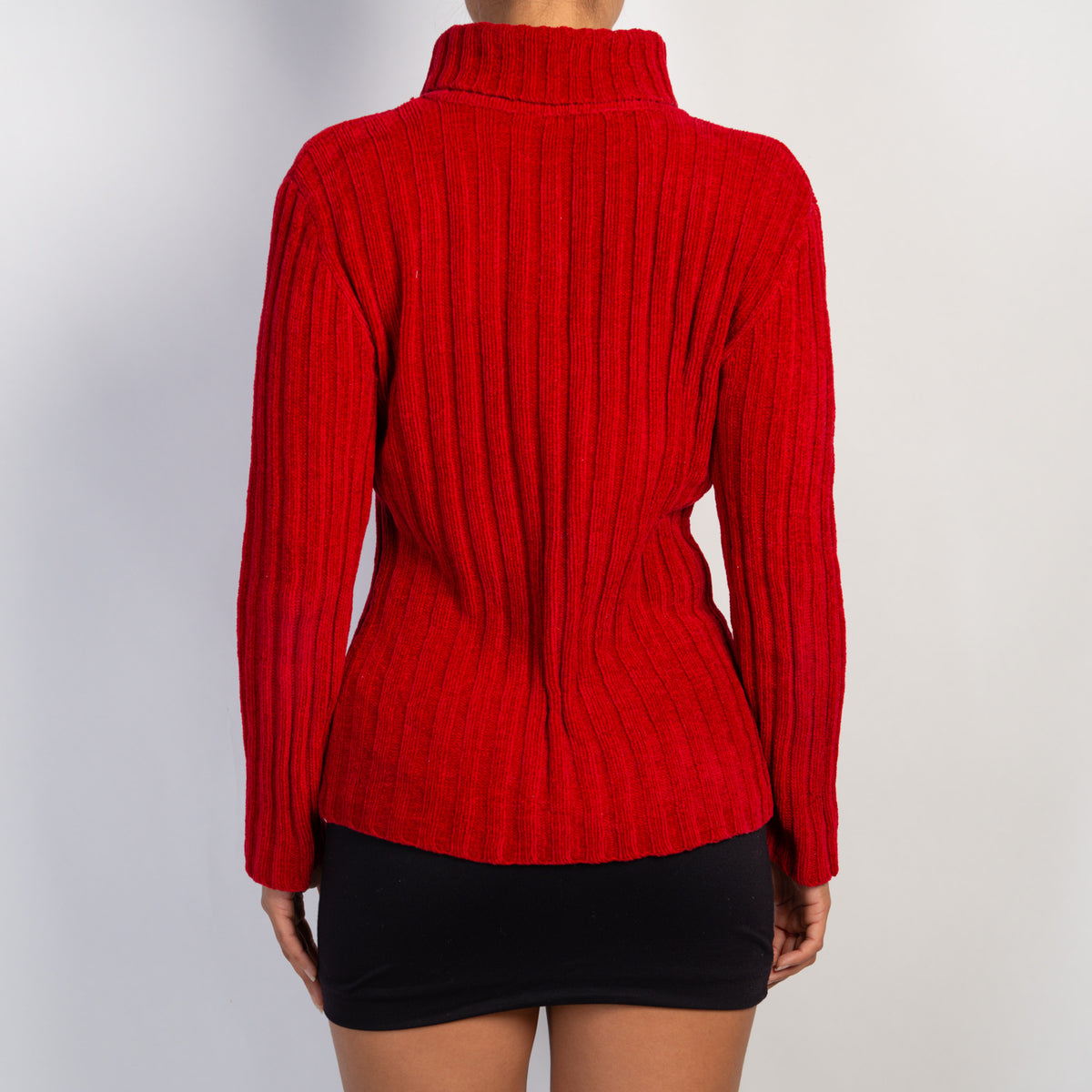 RED RIB TURTLENECK KNIT TOP