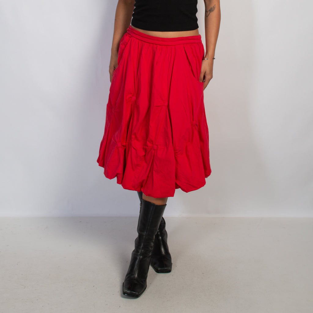 RED MIDI SKIRT