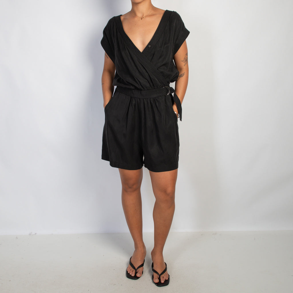 BLACK CROSS OVER JUMPSUIT