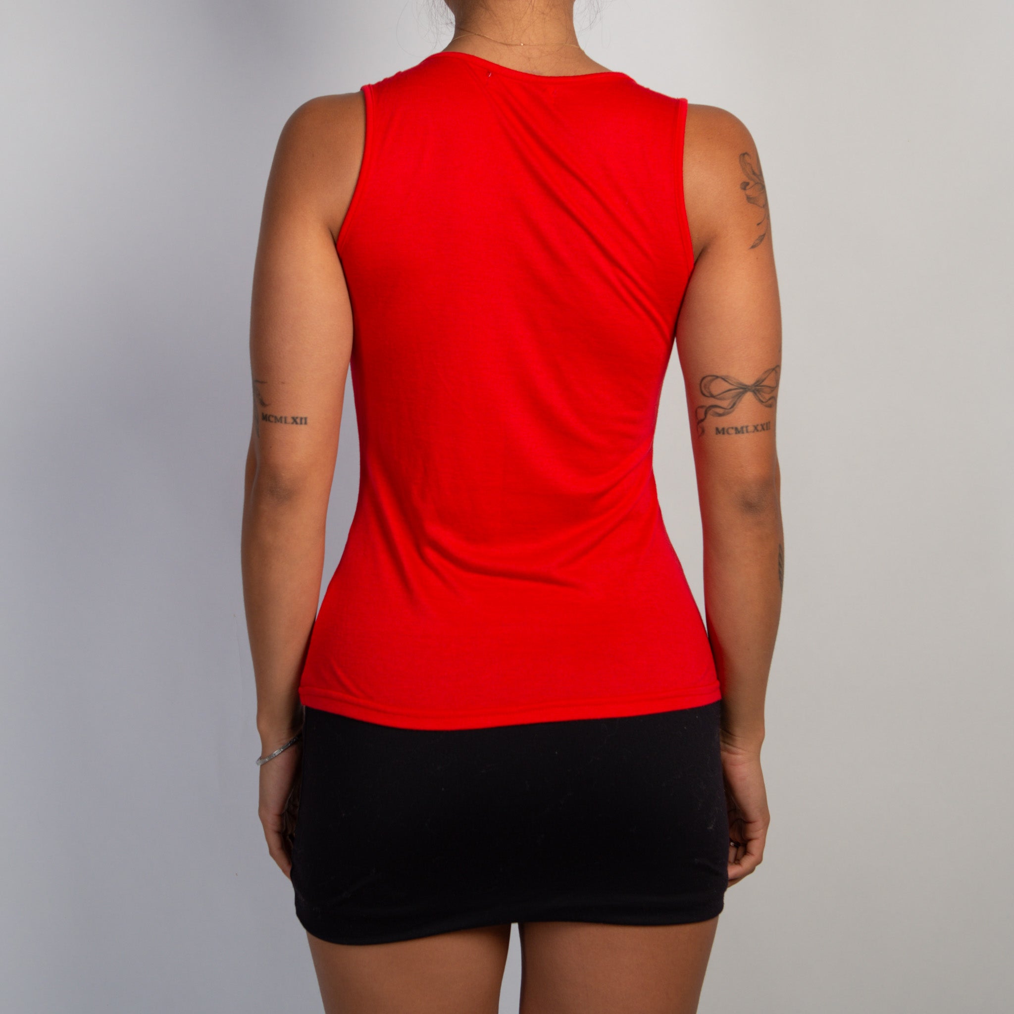 RED RUFFLE SLEEVELESS TOP