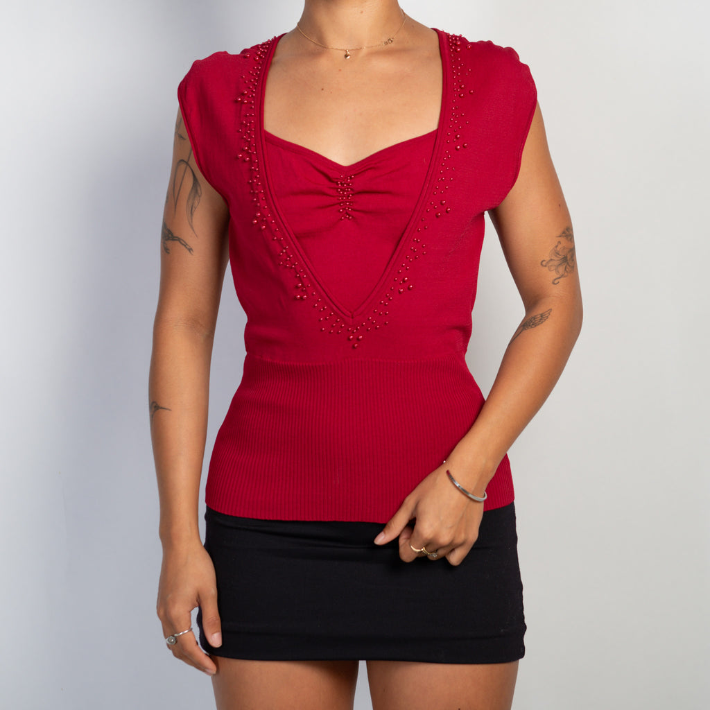 RED KNIT LAYERED TOP