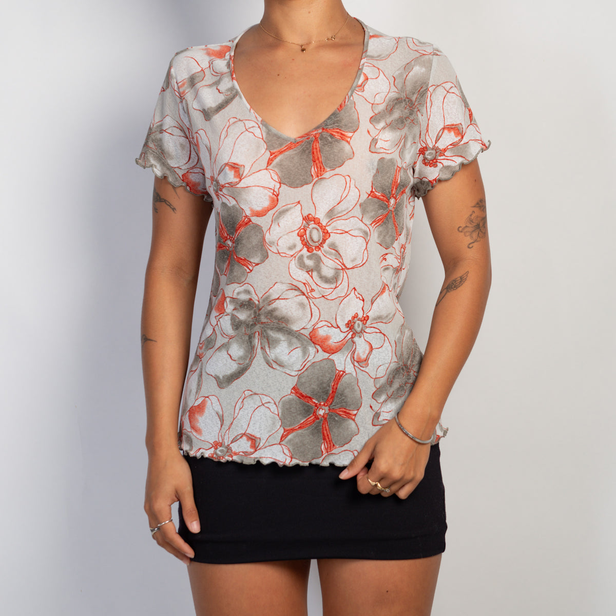 FLORAL MESH TEE