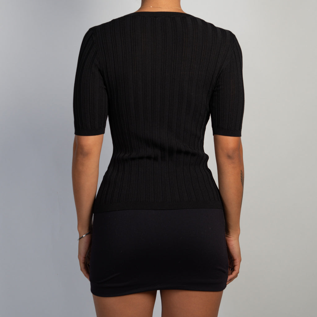 BLACK RIB TOP