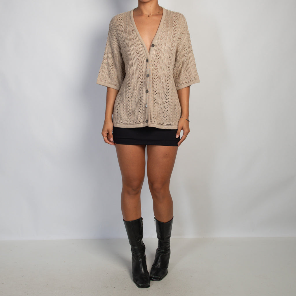 BEIGE LOOSE KNIT CARDIGAN