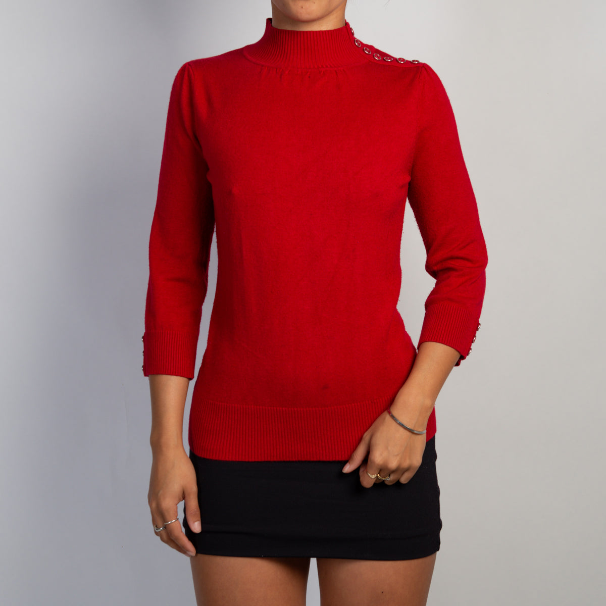 RED 3/4 SLEEVE TOP