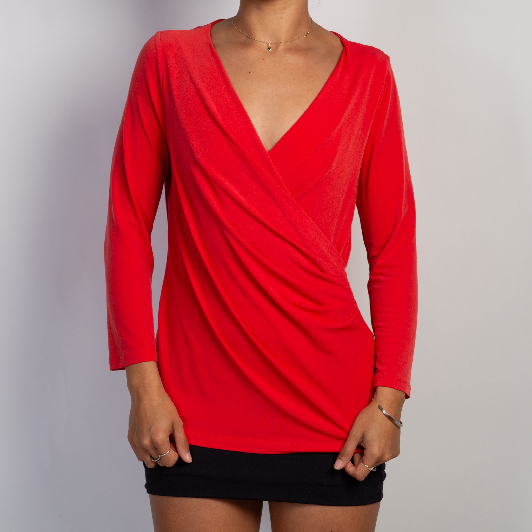 SLINKY CROSSOVER TOP