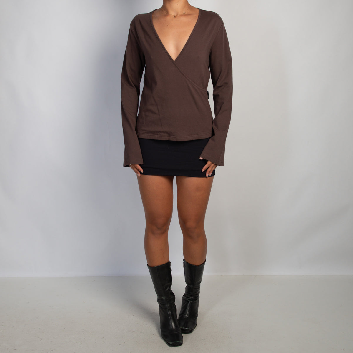 BROWN CROSS OVER TOP