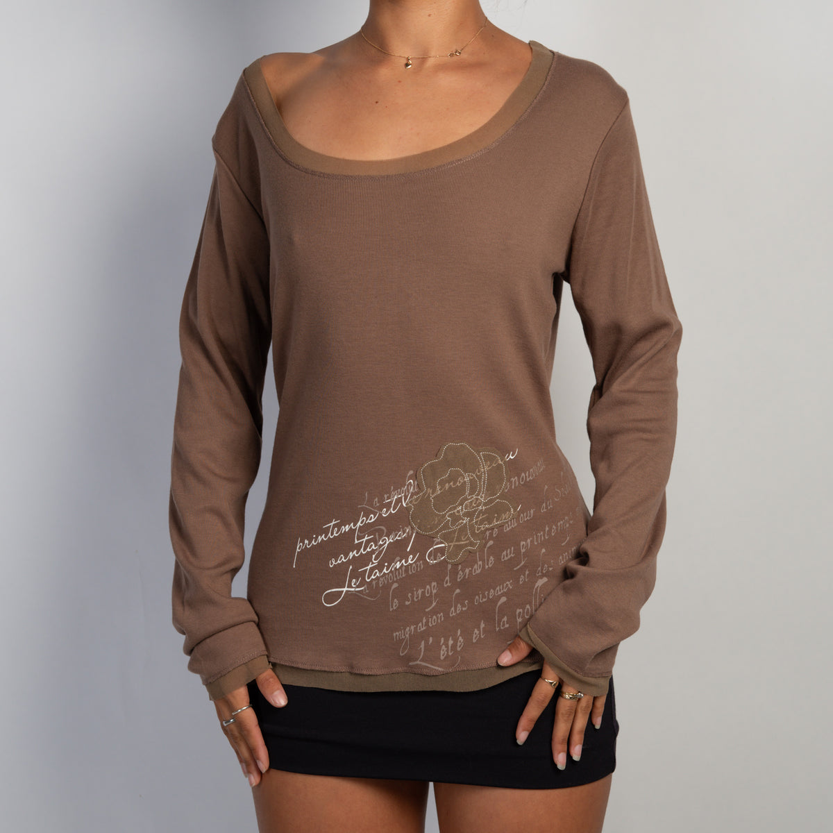 BROWN LONG SLEEVE TOP