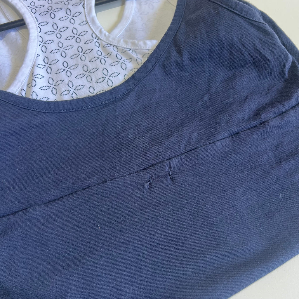 NAVY LAYERED TANK TOP