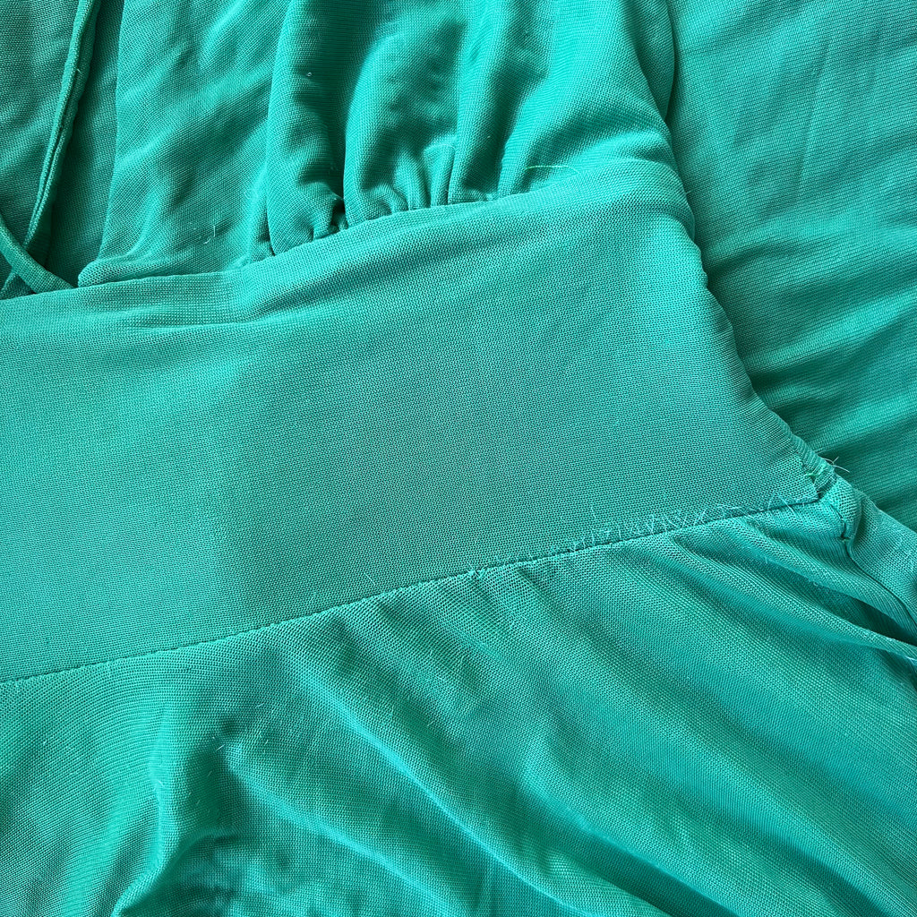 GREEN ASYMETRIC DRESS