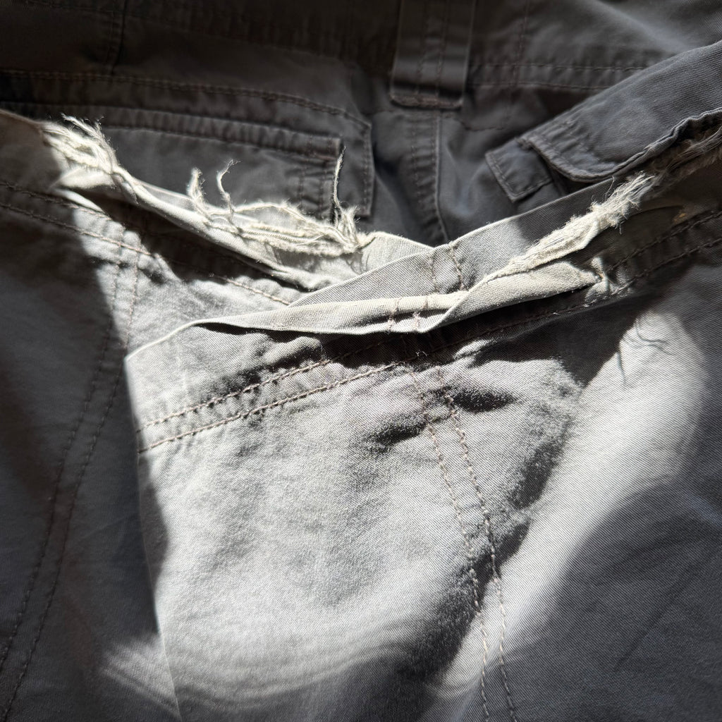 GREY CARGO PANTS