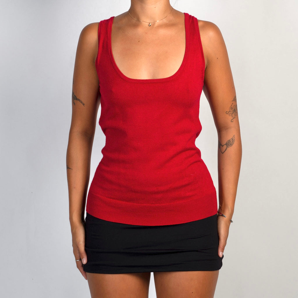 RED KNIT TANK TOP