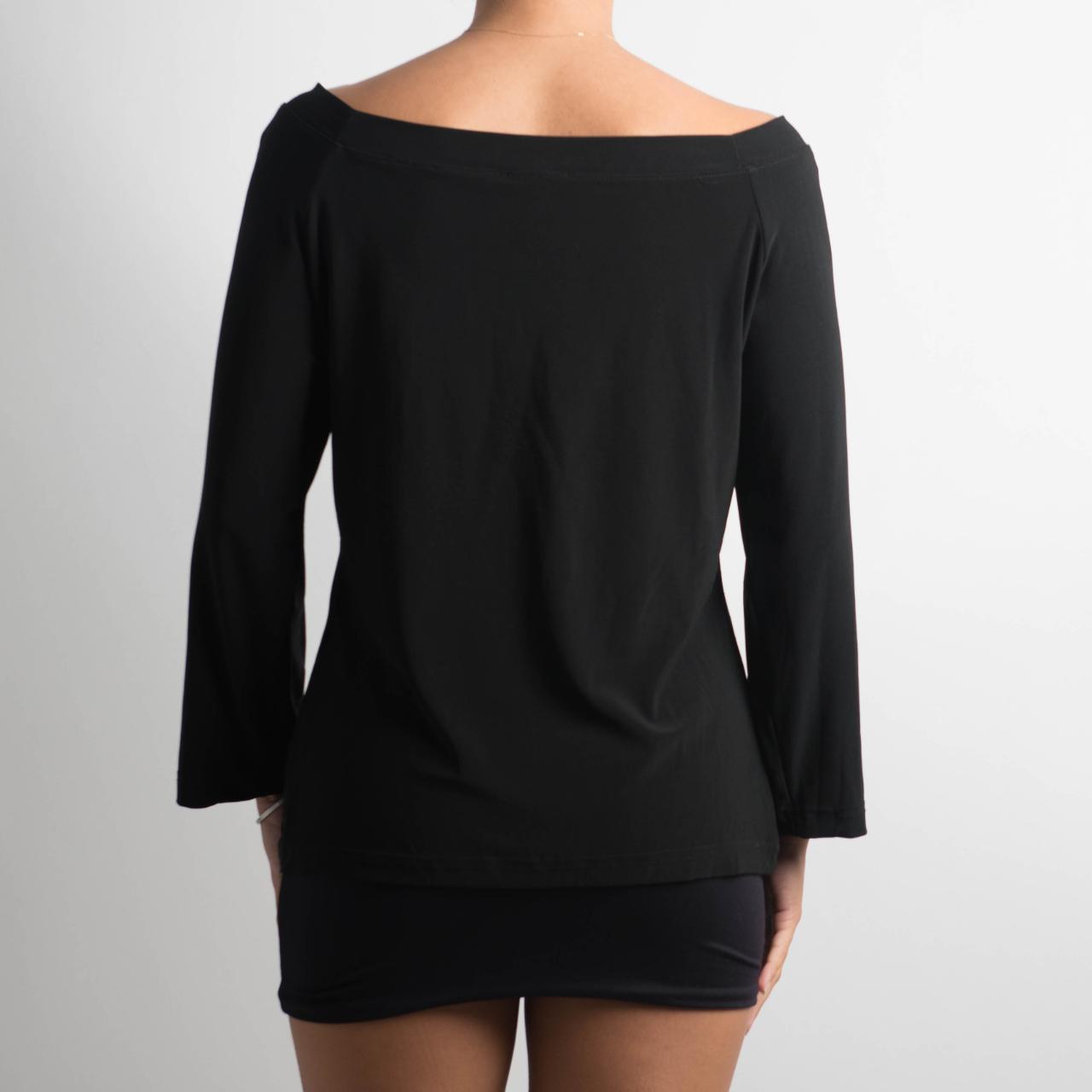 BLACK SLINKY LONG SLEEVE