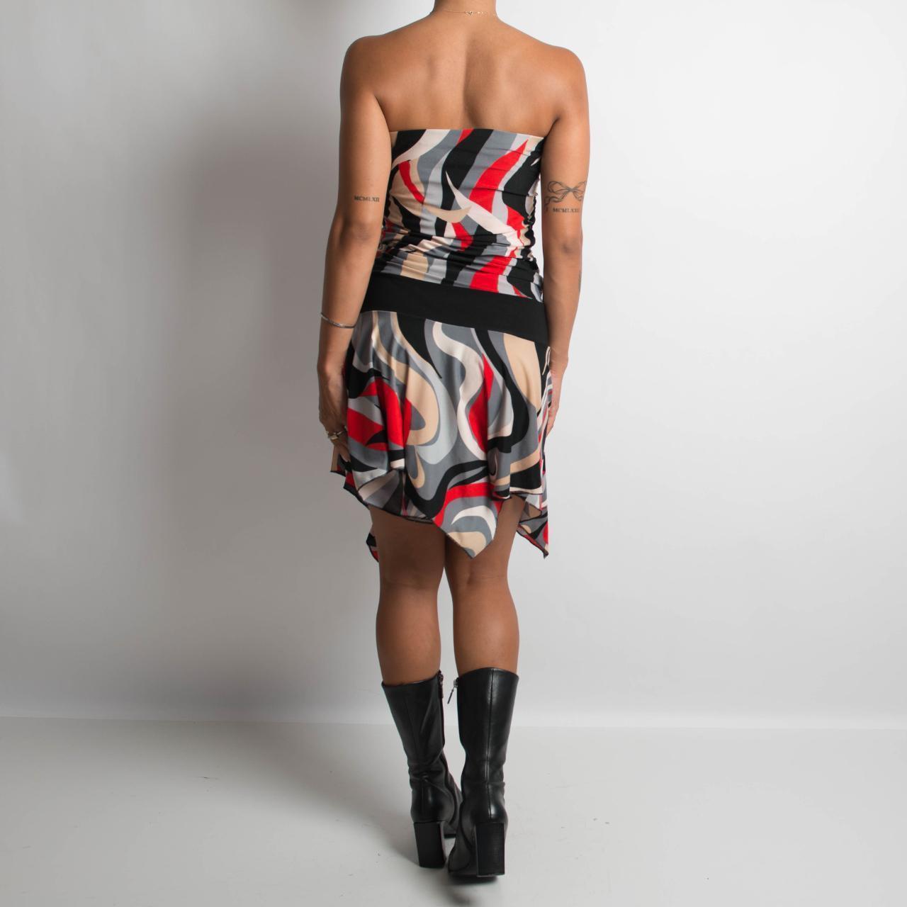 STRAPLESS PATTERNED DRESS