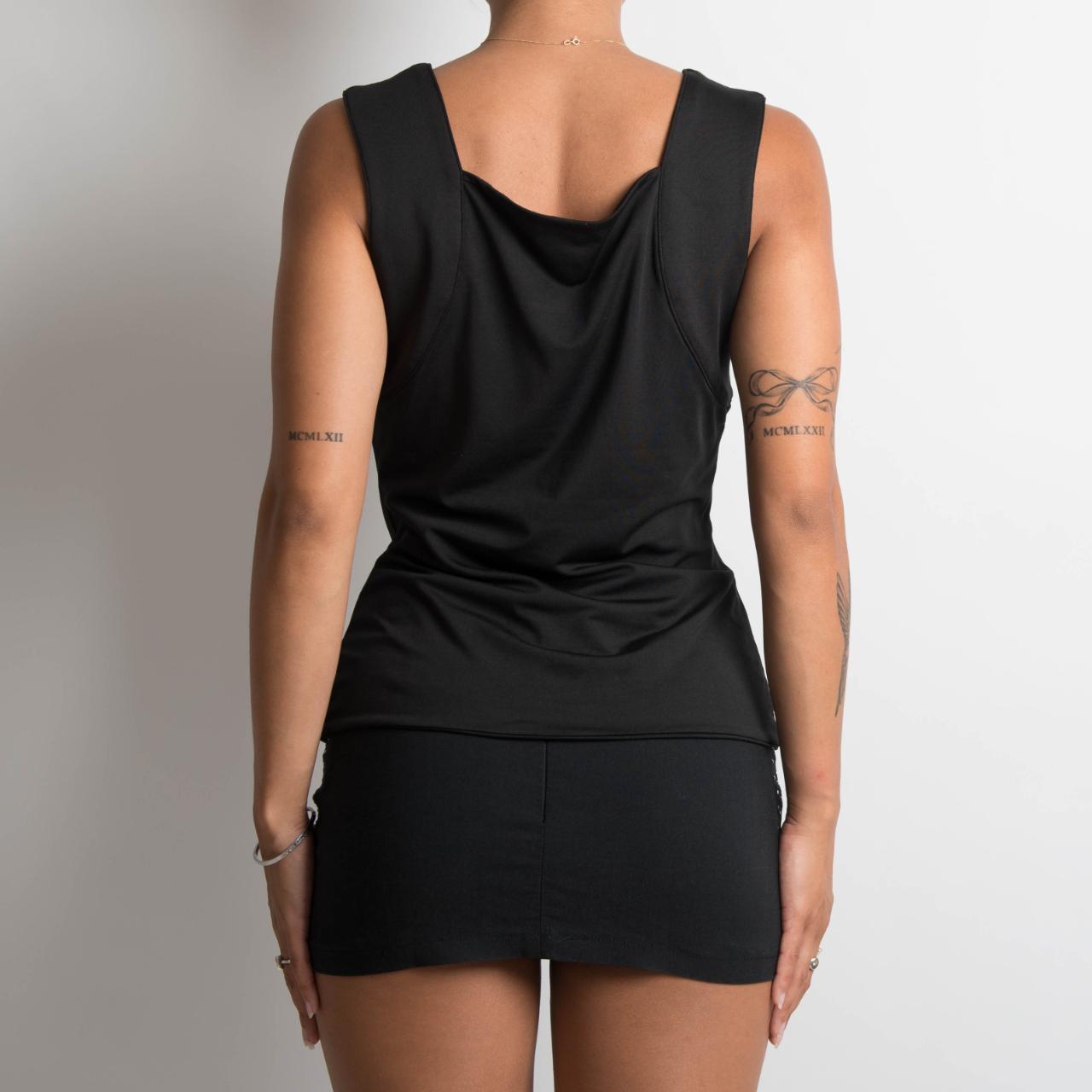 BLACK RUCHED TOP