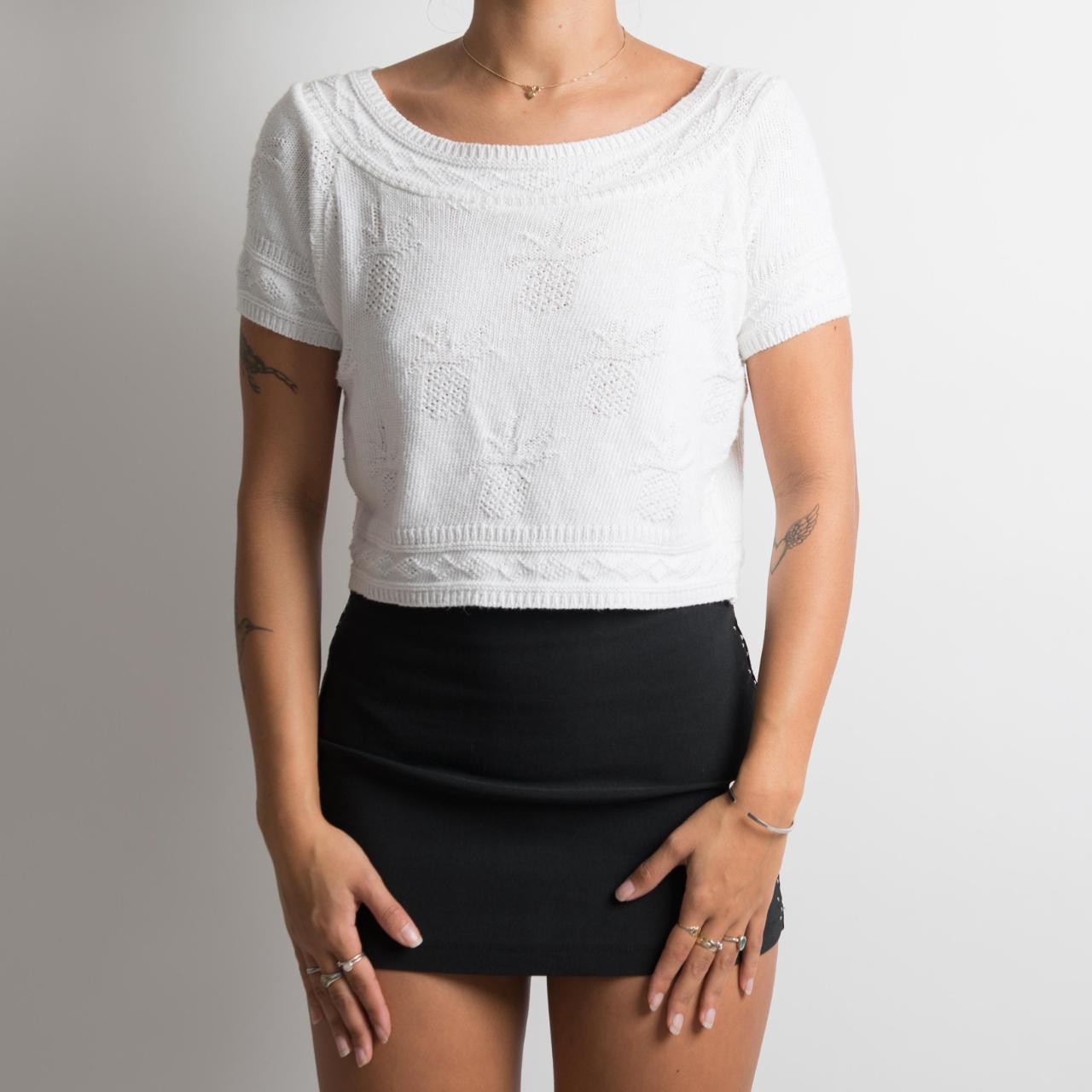 TOP COURT EN TRICOT BLANC