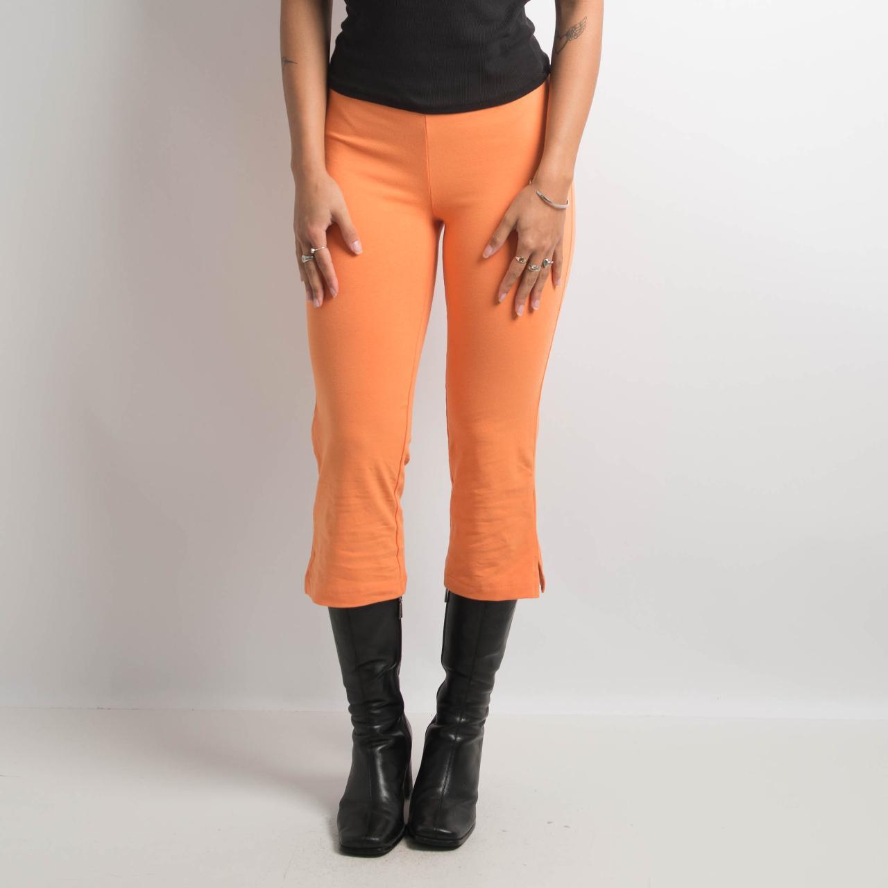 ORANGE CAPRI LEGGINGS