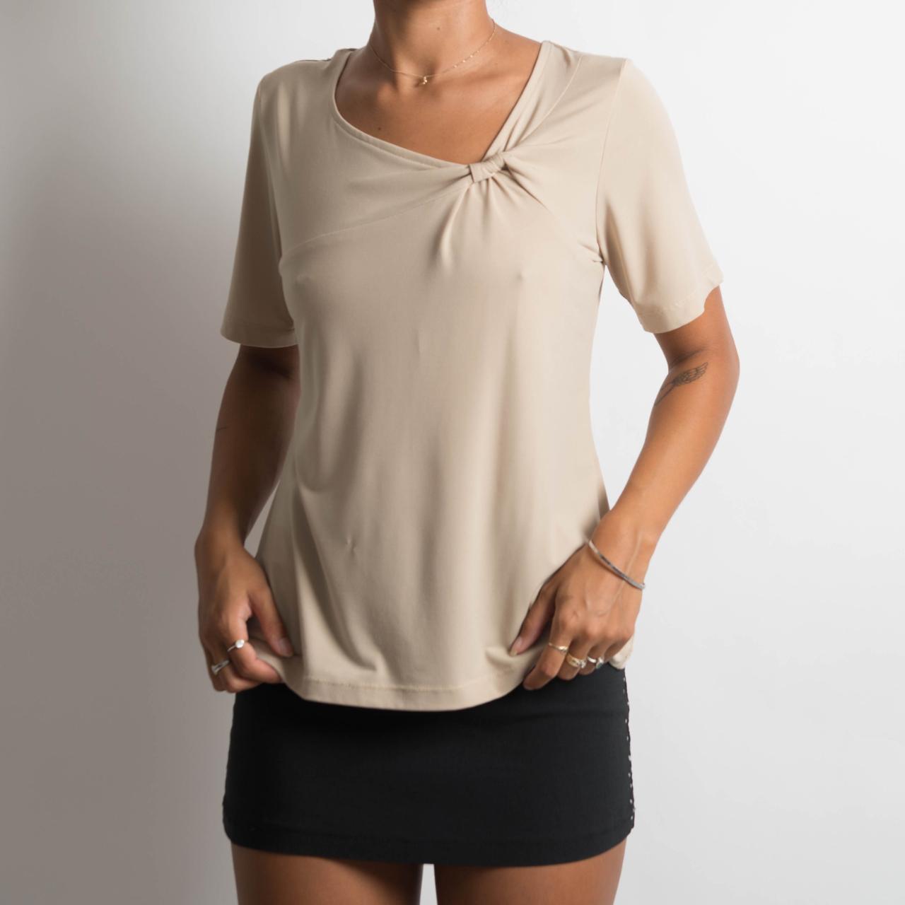 BEIGE SLINKY TOP