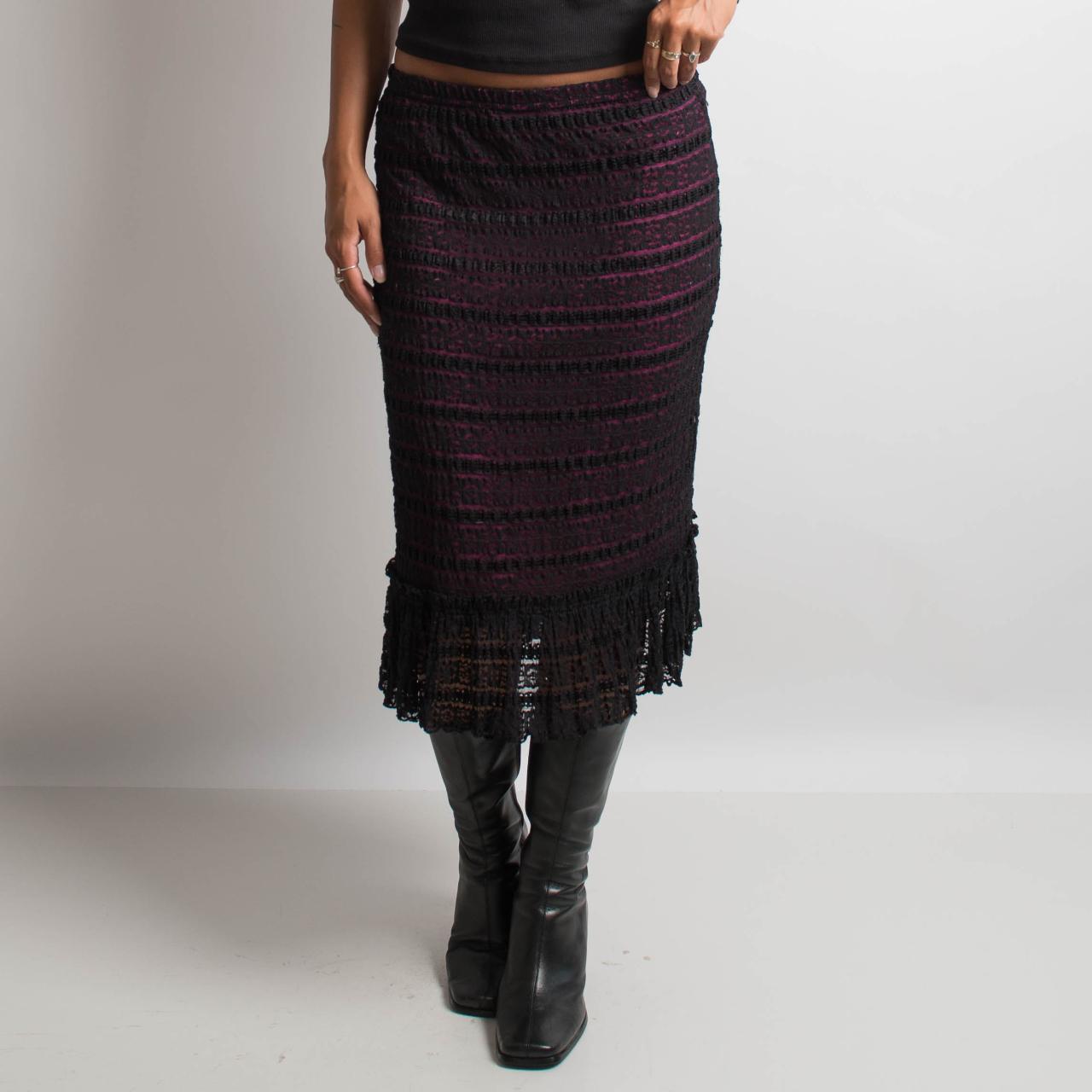 BLACK LACE MIDI SKIRT