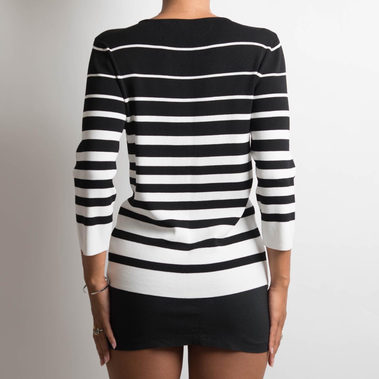 STRIPED KNIT LONG SLEEVE