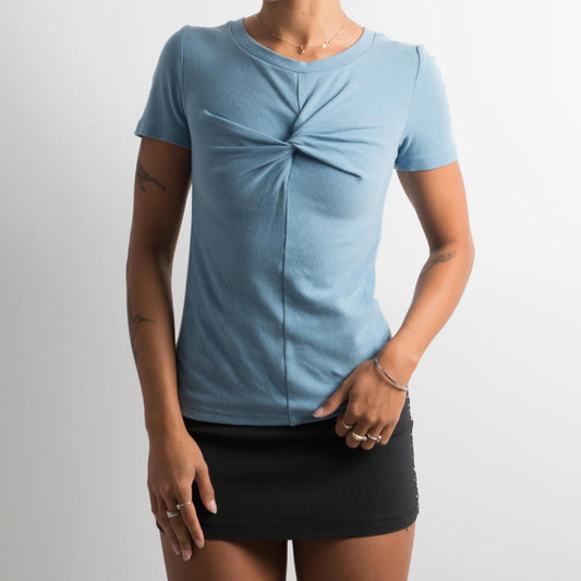 BLUE FRONT TWIST TOP