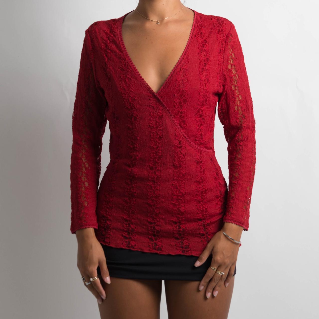RED LACE LONG SLEEVE