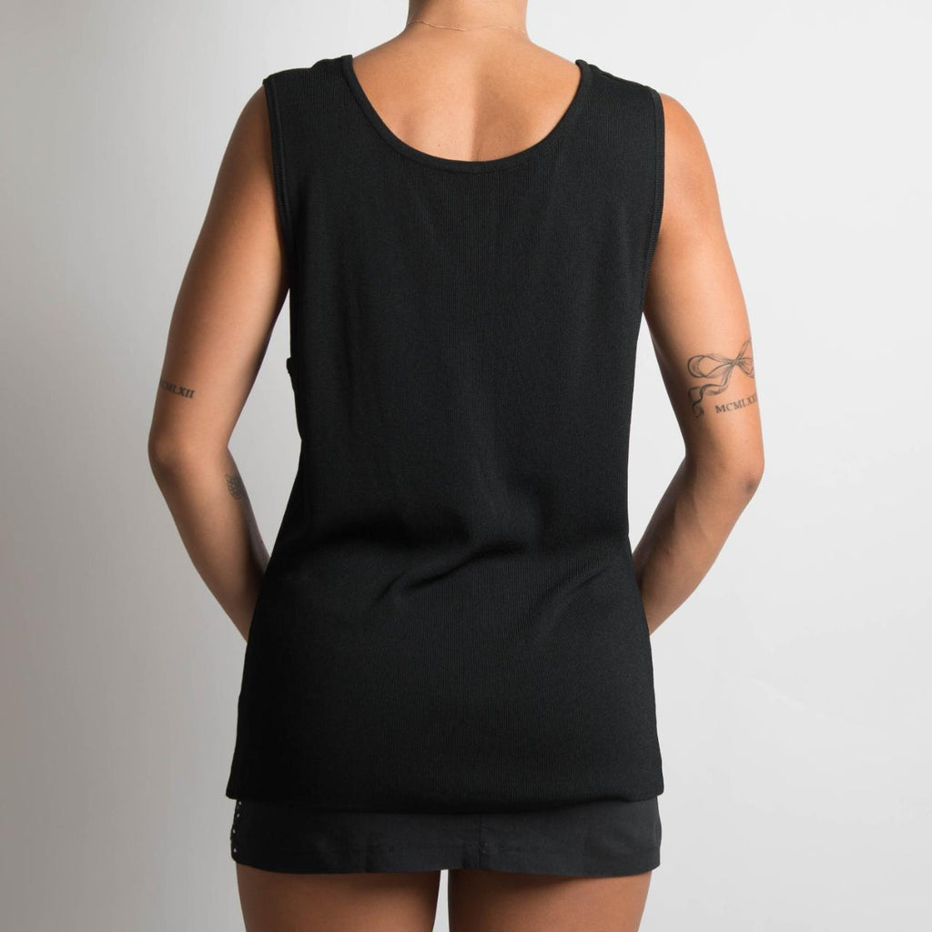 BLACK KNIT SLEEVELESS TOP